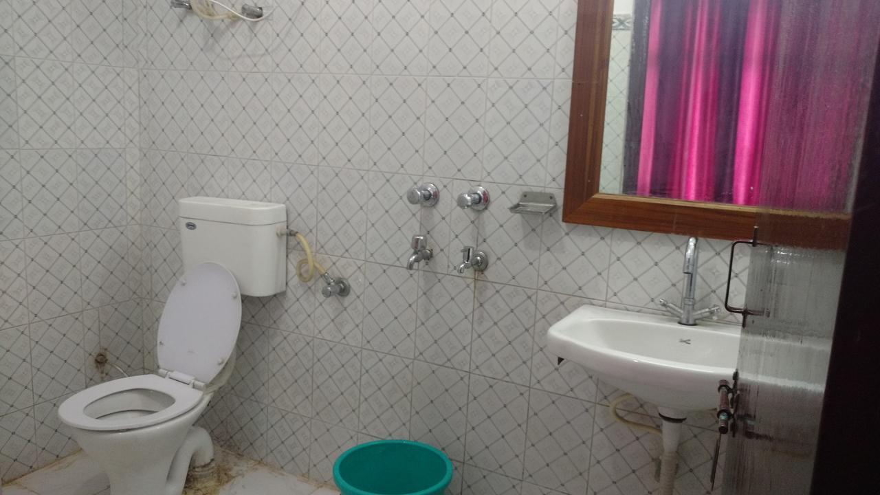 Hotel Brahma Kamal Joshīmath Kültér fotó