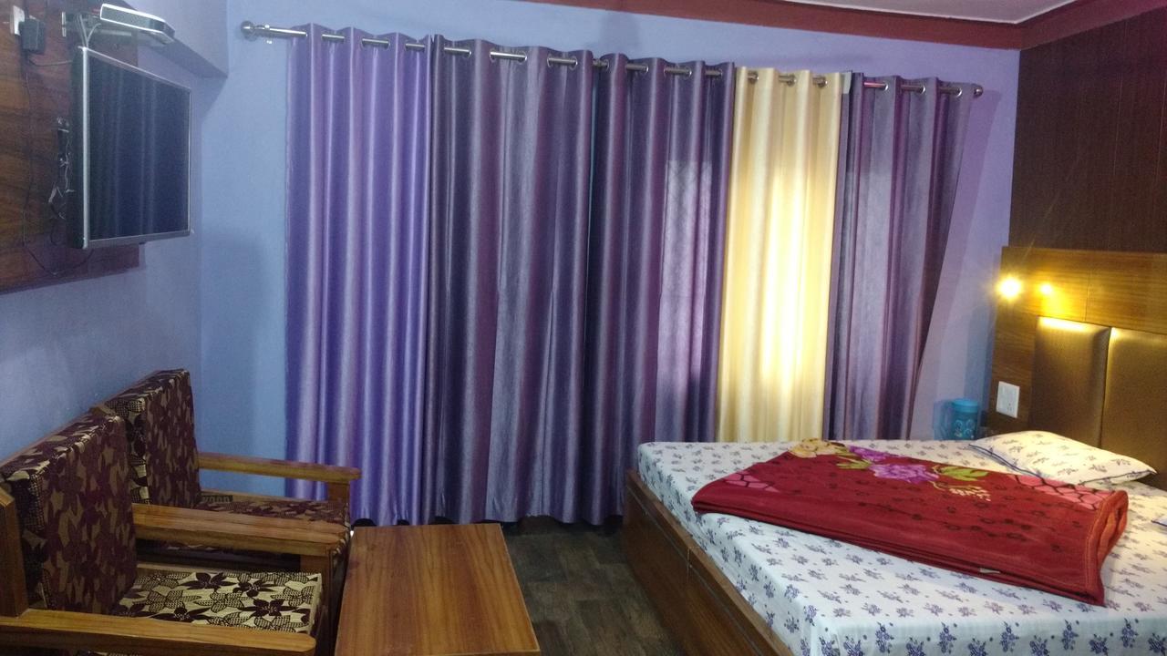 Hotel Brahma Kamal Joshīmath Kültér fotó